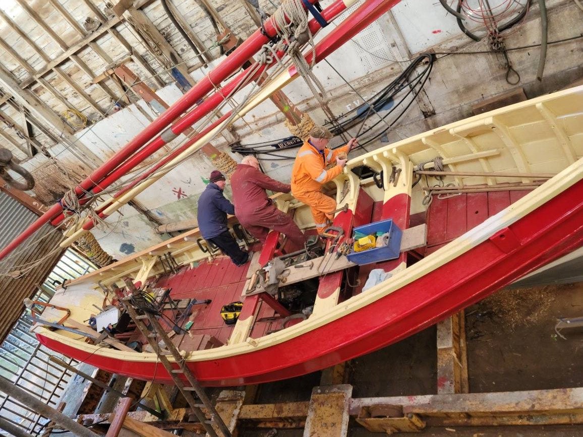 NEMT workshop - working on Royal Diadem, April 2023