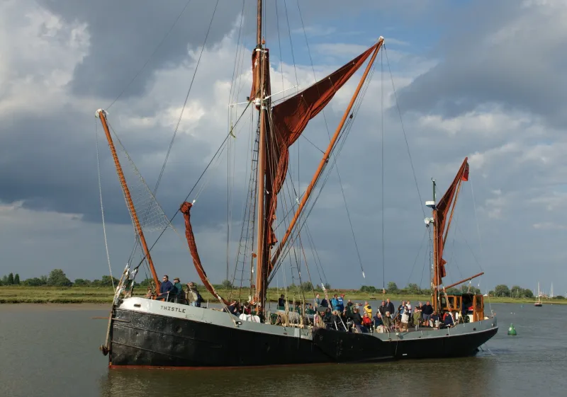 SB Thistle, port bow view