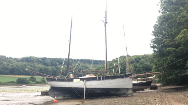 Three Brothers on a mud berth